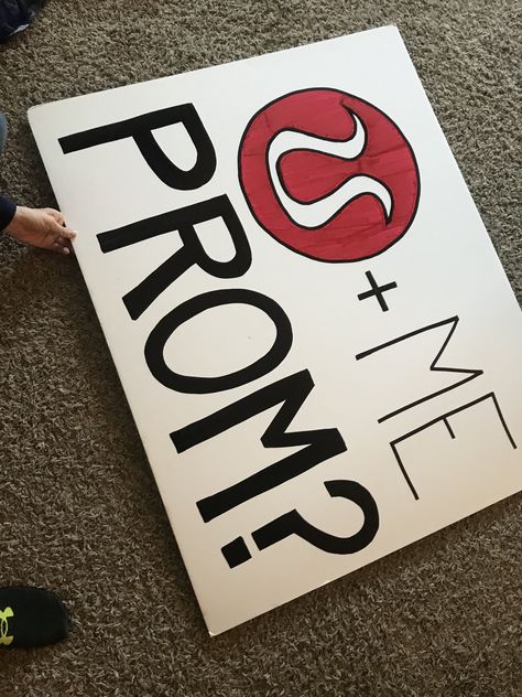 Lulu promposal Lululemon Promposal, Promposal Poster Ideas, Promposal Posters, Hoco Signs, School Dances, Poster Ideas, Sign I, Couple Goals, Tech Company Logos