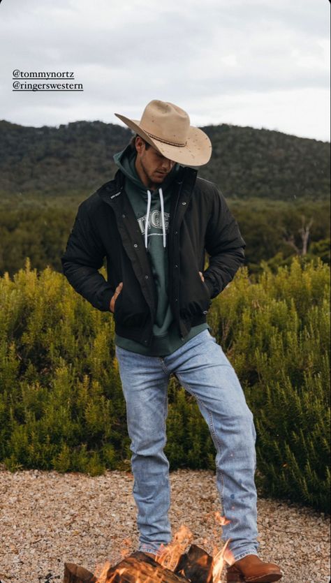 Texas Man Outfit, County Outfit Men, Western Man Outfit, Mens Outfits Western, Cowboy Winter Outfits, Country Man Outfit, Southern Outfits Men, Men’s Western Outfits, Casual Western Outfits Mens