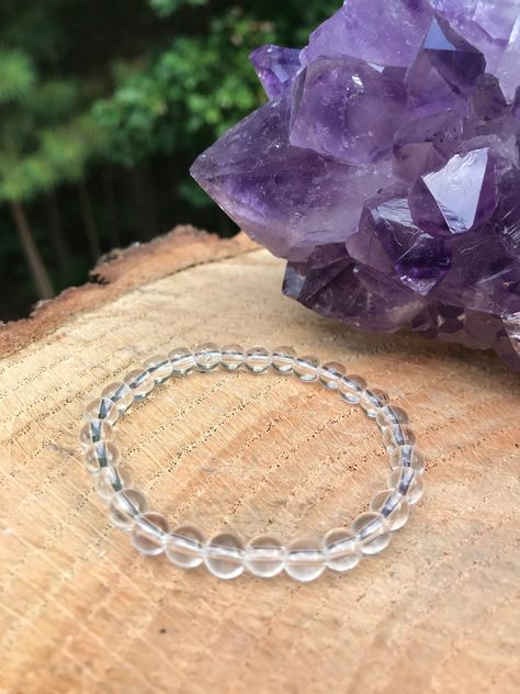 Spiritual Friendship, Clear Quartz Bracelet, Crystals Quartz, Crystal Goddess, Crystal Healing Bracelets, Fancy Jewelry, Art Landscape, Healing Bracelets, Quartz Bracelet