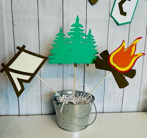 Diy Camping Party Decor, Camp Party Centerpiece, Camping Centerpiece Table Decorations, Camping Centerpiece, Camping Table Decor, Camping Theme Decor, Camping Party Decor, Woodland Party Decor, Camp Decorations