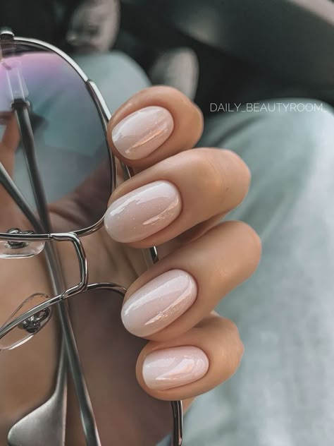 Beach Summer Nails, Summer Nails 2023 Color Trends, Nails 2023 Color Trends, 2023 Color Trends, Nails Beach, Summer Nails Beach, Summer Nails 2023, Subtle Nails, 2023 Color