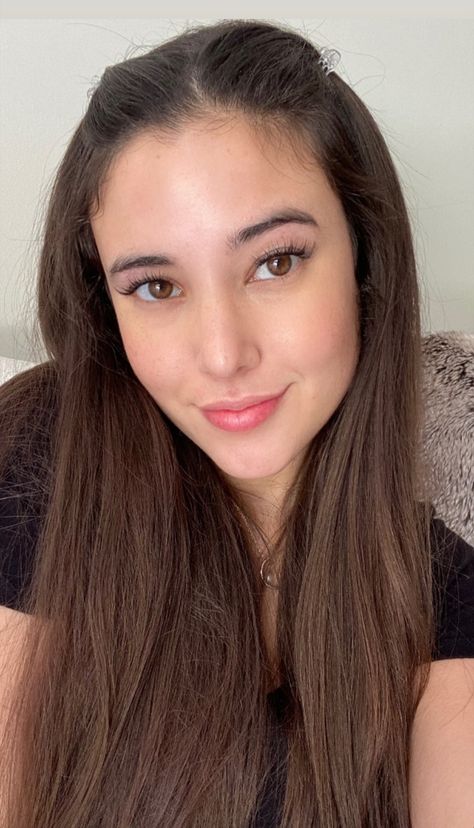 Deni Denials, Angie Varona, Self Pictures, Remove Bg, Mom Pictures, New Photo Download, Upload Image, Meet New People, Model Face