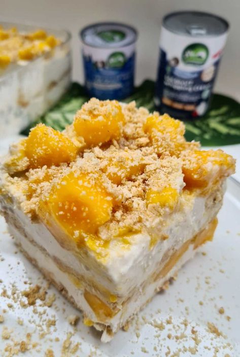 Mango Float Recipe Filipino Desserts, Graham Cake, Mango Float, Summer Desserts For A Crowd, Float Recipes, Desserts Summer, Filipino Food Dessert, Mango Dessert Recipes, Mango Dessert