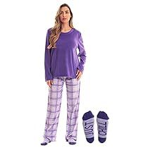 Womens Pj Sets, Stylish Loungewear, Womens Pajama, Matching Socks, Plaid Pajama Pants, Comfortable Pajamas, Womens Pajamas Pants, Plaid Pajamas, Fleece Pajamas