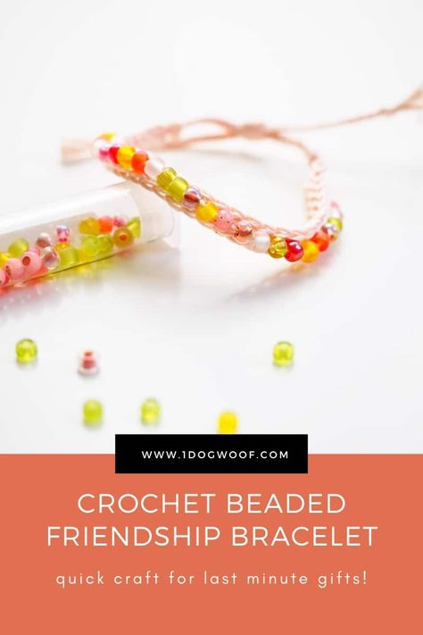 Simple crochet stitches and beautiful glass beads come together for an elegant last minute gift or party favor! Free pattern at www.1dogwoof.com Seed Bead Crochet Bracelets Patterns, Crochet With Beads Patterns Free, Crochet And Beads, Crochet Bangles, Crocheted Bracelets, Crochet With Beads, Crochet Beads, Summer Market, Crochet Bracelet Pattern