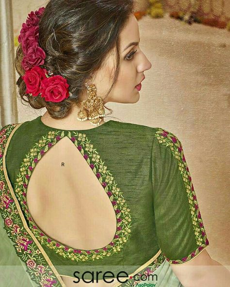 Back Keyhole Designs Blouse, Green Blouse Designs Back Neck, Keyhole Blouse Designs, Back Keyhole Designs, Blouse Designs High Neck, Cotton Blouse Design, New Saree Blouse Designs, Traditional Blouse Designs, Keyhole Blouse