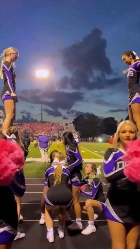 Cheerleading [Video] in 2022 | Cheer stunts, Cheerleading stunt, Cheer workouts Cheer Flexibility, Cheer Moves, Cheerleading Videos, Cool Cheer Stunts, Cheer Dance Routines, Tumbling Cheer, Cheer Team Pictures, Sideline Cheer, Youth Cheer