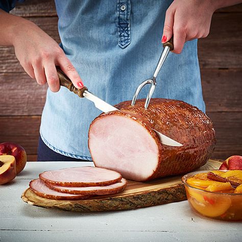 Peach Ginger Glazed Ham Hormel Ham Recipe, Boneless Ham Recipe, Perfect Ham, Boneless Ham, Ham In The Oven, Foil Bake, Ham Recipes Baked, Whole Ham, Cooked Ham