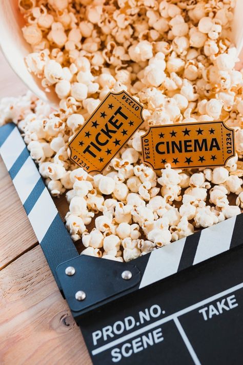 Popcorn Aesthetic Vintage, Cinema Moodboard, Popcorn Aesthetic, Vintage Layout, Cinema Popcorn, Popcorn Holder, Instagram Backgrounds, Vintage Popcorn, Candy Photography