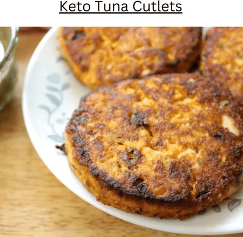 Keto Tuna Cutlets Keto Fish Cakes, Keto Tuna, Pike Fish Recipes, Fish Cutlets, Keto Fish, Low Carb Pork, Flat Cakes, Free Keto Meal Plan, Fish Cakes