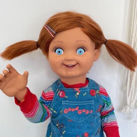 Lah! (Sieun’s gf!)🐰 on TikTok Horror Home Decor, Chucky Movies, Chucky Horror Movie, Changmin The Boyz, Childs Play Chucky, Horror Movies Funny, Chucky Doll, Bride Of Chucky, The Boyz