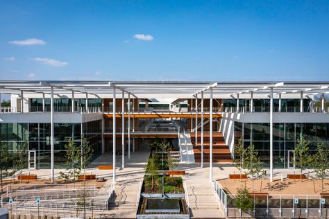 Grid Architecture, Column Grid, Industrial District, Creative Office, Cultural Centre, Architecture Exterior, Bus Station, Architectural Inspiration, Office Building