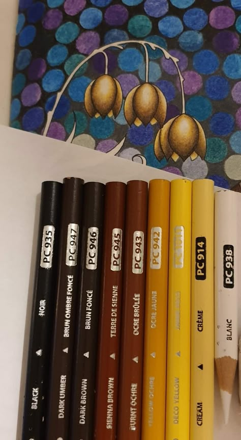 Prismacolor Gold Combination, Color Palette Drawing, Hair Color Palette, Coloring Gold, Prismacolor Combinations, Palette Drawing, Pencil Tutorial, Yellow Hair Color, Blending Colored Pencils