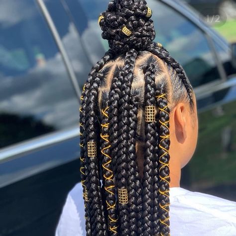 Excellent Hairstyle Ideas for Black Women of African American Ethnicity. braids, braided hairstyles, cornrows, cornrows braids, box braids, poetic justice braids, triangle box braids, afro hairstyles, ponytail hairstyles, updo hairstyles, crochet braids, sisterlocks, dreadlocks, bob haircuts, #braids #box braids #cornrowsbraids #cornrows #braidedhairstyles #afrohairstyles #bobhaircuts #sisterlocks #dreadlocks #updos #ponytails #poeticjustiecebraids #triangleboxbraids #africanamericanhairstyles Cookout Outfit Ideas, Cutest Hairstyles, Long Cornrows, Women Cornrows, Weave Hairstyles Braided, Black Living, Natural Girls, Women Braids, Gorgeous Braids