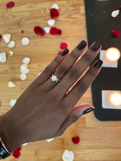 Engagement ring Black Woman Wedding Ring, Rings Engagement Black Women, Black Woman Engagement Ring, Engagement Ring On Black Woman Hand, Engagement Ring Black Woman, Engagement Rings Black Women Hand, David Yurman Engagement Ring, Engagement Ring Instagram, Black Women Celebrities