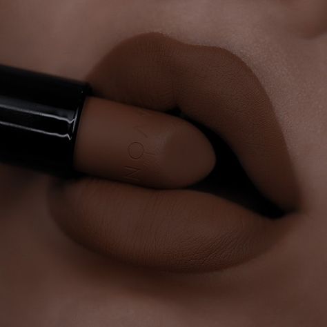 Best Nude Lipstick, Nude Lip Makeup, Nude Lipstick Shades, Matte Lipstick Shades, Lipstick Designs, Sweet Lips, Brown Lipstick, Lips Shades, Nude Lipstick