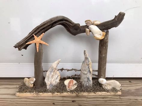 Diy Oyster Shell Nativity Scene, Oyster Nativity Scene, Oyster Shell Nativity Scene, Shell Nativity, Seashell Nativity, Shell Nativity Scene, Shell Manger Scene, Oyster Shell Nativity, Driftwood Nativity Scene