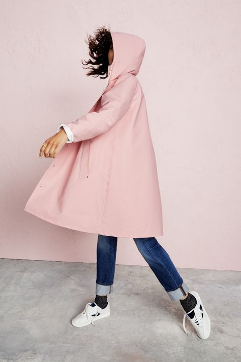 Rain Coats For Women Waterproof, Women’s Raincoat, Mosebacke Raincoat, Stutterheim Mosebacke, Rain Coats For Women, Rains Raincoat, Cute Raincoat, Pink Rain Coat, Cute Rain Jacket