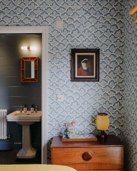 All hands on deck with this rustic, nautical theme featuring #Aranami wallpaper in BP 4604, a fitting choice as the name translates to… Soft Blue Walls, Seaside Inn, Rose Hotel, Sophie Robinson, Next Bedroom, Mad About The House, Cosy Room, Bespoke Interiors, Decoration Originale