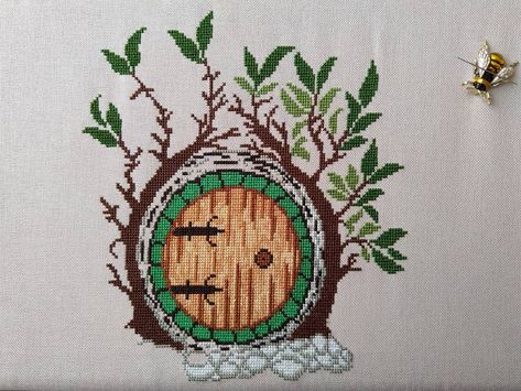 Door Embroidery, Hole Embroidery, Hole In The Ground, Hobbit Door, Hobbit Hole, Embroidery Pattern, The Hobbit, Embroidery, Pattern