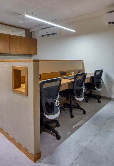 Earthy Woods and Neural Beige celebrates Tranquility in this Workspace Design | J + D Architects - The Architects Diary Work Stations Office Design, Kaaj Button, Registrar Office, Commercial Office Interior Design, Advocate Office, Workstation Design, Office Space Planning, Office Furniture Layout, Office Desk Designs