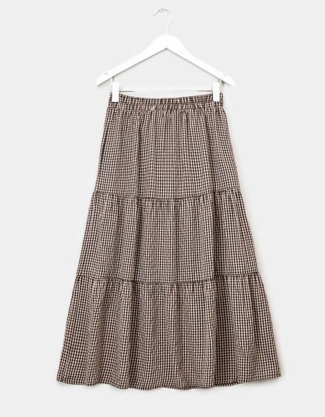 Fern Gingham Skirt Tiered Gingham Skirt, Simple Skirt Sewing Pattern, Long Gingham Skirt, Green Gingham Skirt, Fall Skirts 2024, Gingham Maxi Skirt Outfit, Gingham Maxi Skirt, Skirt And Shirt Outfits, Gingham Skirt Outfit