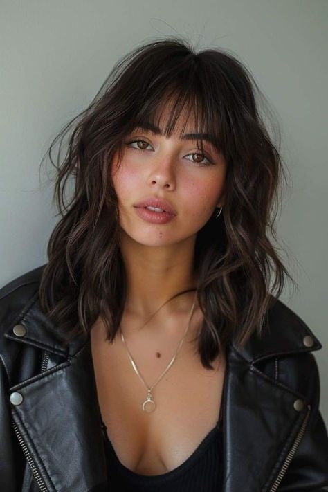 Ends Hair Color, Burnt Ends, Bangs With Medium Hair, Types Of Hair, Shoulder Length Hair Cuts, Short Wavy Hair, Haircuts For Medium Hair, Long Hair With Bangs, Short Hair With Bangs