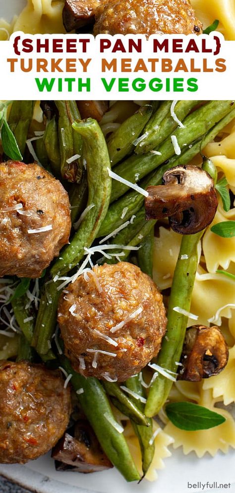 Wonderfully seasoned ground Turkey Meatballs come together with fresh green beans and mushrooms, then baked for this quick and easy sheet pan dinner. This recipe gets a healthy, low carb, delicious meal on the table in 30 minutes and clean up is a breeze! Turkey And Green Beans, Homemade Turkey Meatballs, Green Beans And Mushrooms, Easy Dinner Party Recipes, Easy Sheet Pan Dinner, Peeps Recipes, Ground Turkey Meatballs, Healthy Meatballs, Turkey Meatballs Baked