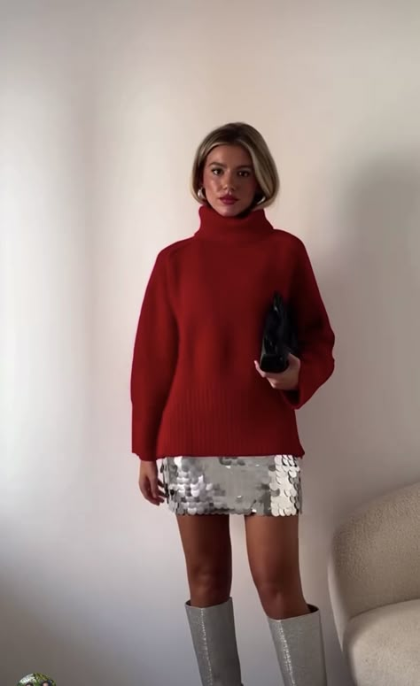 Colorful Nye Outfit, Christmas Ootd Ideas, Boxing Day Outfit, Red Skirt Outfit Winter, Winter Party Outfit Night Classy, Red Silk Skirt Outfit, Yule Outfit, Party Outfit Night Classy, Holiday Outfits Christmas Casual