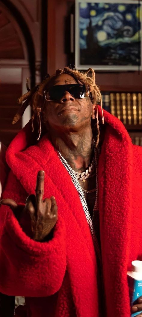 Rappers With Face Tattoos | Cool & Aesthetic Tattoo Ideas For Men Lil Weezy, Lil Wayne News, Rapper Lil Wayne, Rap Singers, Michael Carter, Hip Hop Poster, Young Money, Best Rapper Alive, Image Swag