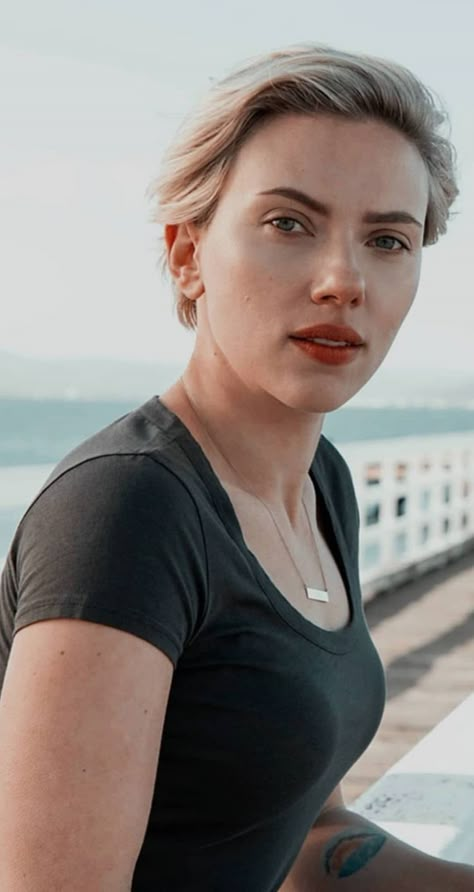 Scarlet Johanson Aesthetics, Scarlet Johanson Donjon, Cute Pics Of Scarlett Johansson, Brunette Scarlett Johansson, Blonde Scarlett Johansson, Наташа Romanoff, Black Widow Natasha, Black Widow Marvel, Marvel Actors