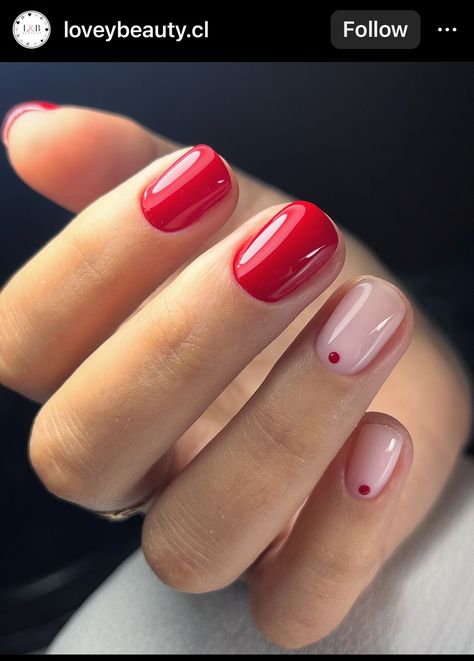 Christmas Shellac Nails, Pink And Red Nails, Neutral Nails Acrylic, Ny Nails, Squoval Nails, Short Gel Nails, Christmas Gel Nails, Simple Gel Nails, Makijaż Smokey Eye