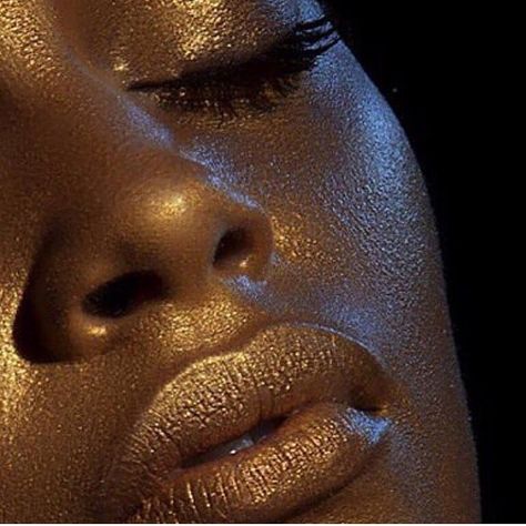 ✨✨✨ #drippedingxld American Gods, Dragon Age, Look At You, The Skin, Gold Foil, Makeup Looks, Beauty Hacks, The Globe, Black Women