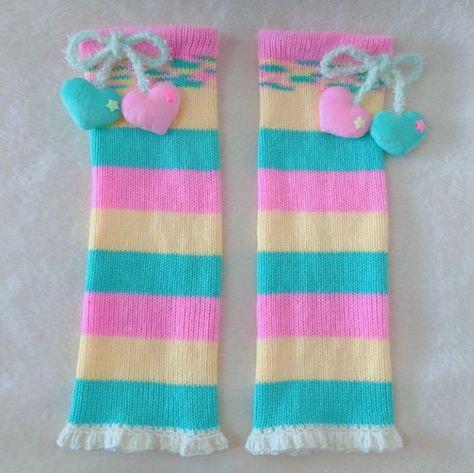 Silly Clothes, Knitted Leg Warmers, Pastel Girl, Pastel Fashion, Pink Moon, Style Savvy, Sweet Lolita, J Fashion, Kawaii Clothes