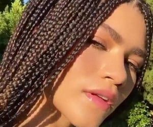 Hairstyles Zendaya, Knotless Hairstyle, Zendaya Hairstyles, Cornrows With Box Braids, Long Braided Hairstyles, Zendaya Hair, Two Braid Hairstyles, 2 Braids, Jumbo Box Braids