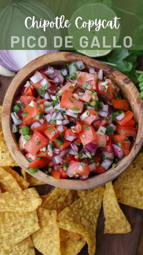 Chipotle Copycat Salsa, Chipotle Tomato Salsa, Pioneer Woman Pico De Gallo, Pico De Galo Recipes Chipotle, Chipotle Copycat Pico De Galo, Chipotle Salsa Recipe Copycat, Chipotle Night At Home, How To Make Pico De Galo, Copycat Chipotle Pico De Gallo