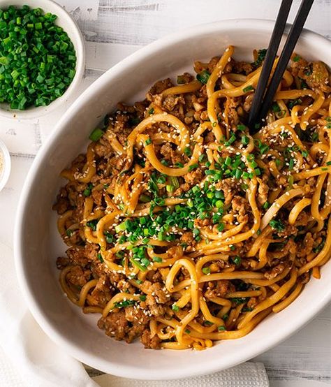 15-minute Pork & Sesame Udon Noodles Marion Gasby, Udon Recipes, Pork Udon, Marions Kitchen, Udon Noodles Recipe, Udon Recipe, Marion Grasby, Lunch Meals, Udon Noodle