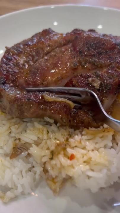 Bone In Pork Shoulder Steak Recipes, Pork Blade Steak Recipes, Pork Shoulder Blade Steak Recipes, T Bone Steak Recipe, Pork Shoulder Blade Steak, Blade Steak Recipes, Pork Shoulder Steak Recipes, Pork Shoulder Steak, Pork Steak Recipe