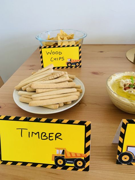 Construction Birthday Party Food Snacks, Construction Site Birthday Party, Construction Party Food, Hot Air Balloon Party Decorations, Toddler Birthday Party Themes, Construction Birthday Party Food, Construction Themed Birthday Party, Construction Birthday Cake, Theme Snack