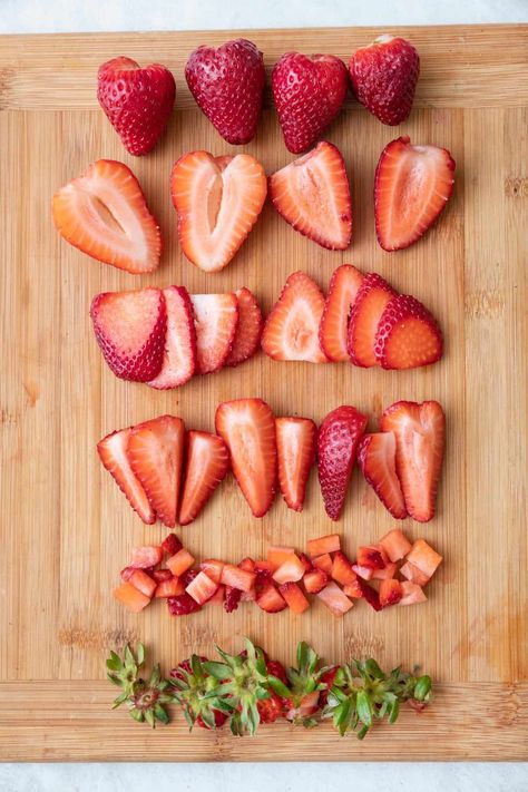 Sliced Strawberry, Diced Strawberries, Strawberries Recipes, Strawberry Pop Tart, Strawberry Crisp, Quick Smoothies, Sandwich Sides, Cut Strawberries, Sliced Strawberries