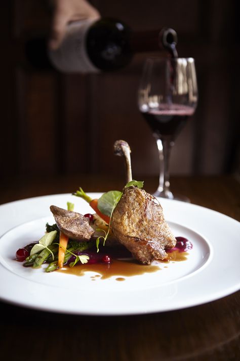 Red Food Photography, French Cuisine Fine Dining, French Food Photography, Restaurant Food Photography, Fancy Steak Dinner Aesthetic, Fine Dine Restaurant Photography, Duck Leg Confit Plating, Fine Dining Photography, Confit Duck Leg Fine Dining