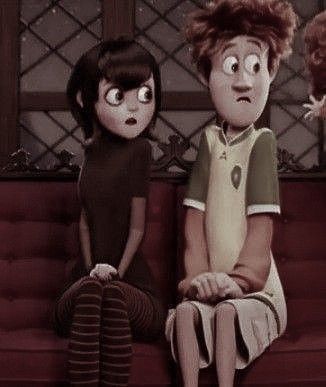 Mavis And Johnny, Hotel Transylvania, Couple Goals, Sofia, Romance, Hotel, Disney Characters, Halloween, Disney