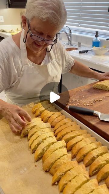 She Loves Biscotti Recipes, Italian Biscotti Authentic, Easy Biscotti Recipe Simple, Biscotti Recipe Classic, How To Make Biscotti, Salted Caramel Biscotti Recipe, Tiramisu Biscotti, Biscotti Recipes Best, Biscotti Recipe Italian