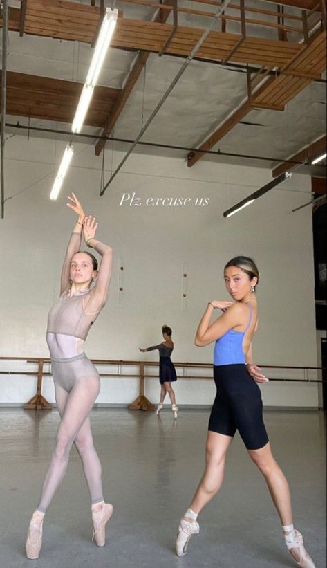 Dancecore Outfits, Dancewear Outfits, Dance Wear Outfits, Dance Fits, Dance Class Outfit, Ballet Inspired Fashion, Class Outfits, Dance Aesthetic, Ballet Leotards