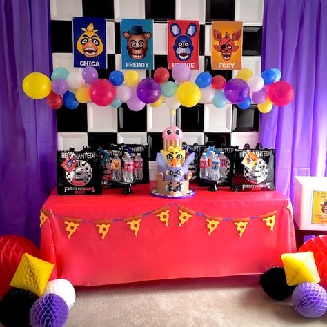 Party table flanked with honeycombs from Five Nights at Freddy's Birthday Party at Kara's Party Ideas. See more at karaspartyideas.com! Five Nights At Freddy's Birthday, 10th Birthday Parties, 11th Birthday, 6th Birthday Parties, Karas Party Ideas, Boy Birthday Party, 9th Birthday, Boy Birthday Parties, 10th Birthday