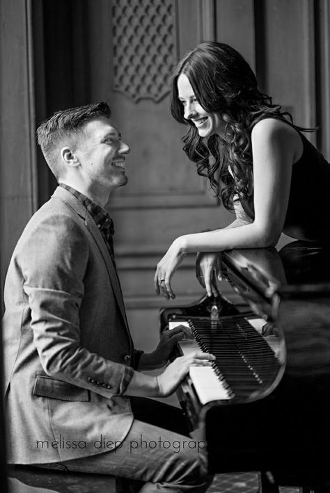 A little piano love | #music #couple #photoshoot #artist Piano Photoshoot, Piano Photography, Piano Pictures, The Windy City, Prewedding Photography, Music Photo, Pre Wedding Photoshoot, The Piano, Couple Shoot