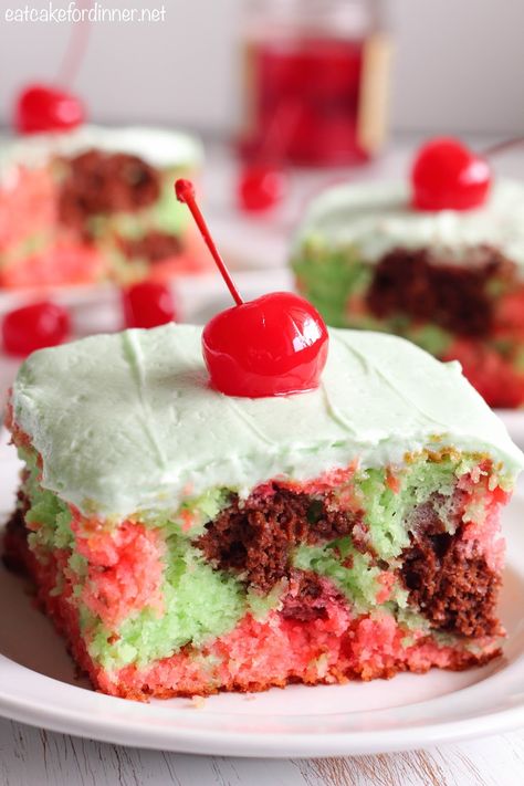 Spumoni Cake, Spumoni Ice Cream, Best Blueberry Muffins, Ice Cream Cake Recipe, Kolaci I Torte, Torte Cupcake, Hello Lover, A Piece Of Cake, Think Food