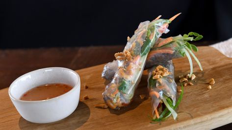 Rice Paper Rolls Recipe, Rice Paper Rolls Recipes, Lemongrass Beef, Barley Risotto, Beef Rice, Rice Paper Rolls, Recipe Beef, Beef And Rice, Tender Beef