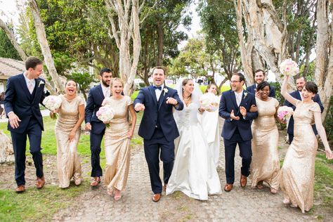 Suit Bridesmaids, Groomsman Ideas, Party Poses, Groomsmen Poses, Wedding Party Poses, Wedding Photography Bridal Party, Romantic Ceremony, Champagne Bridesmaid, Wedding Inside