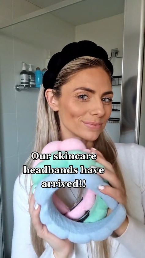 The best headband for your skincare Shower Yoga, Cute Skincare, Skincare Headband, Makeup Headband, The Ordinary Skincare, Face Washing, Washing Face, Skin Care Devices, Makeup Removal